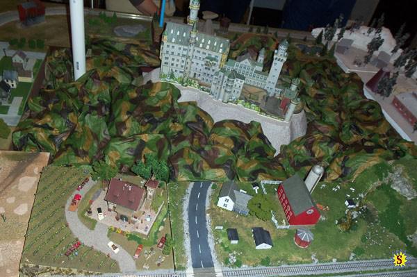 train_show_095