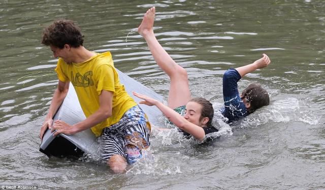 samaze_004-1237 samaze_004-1237