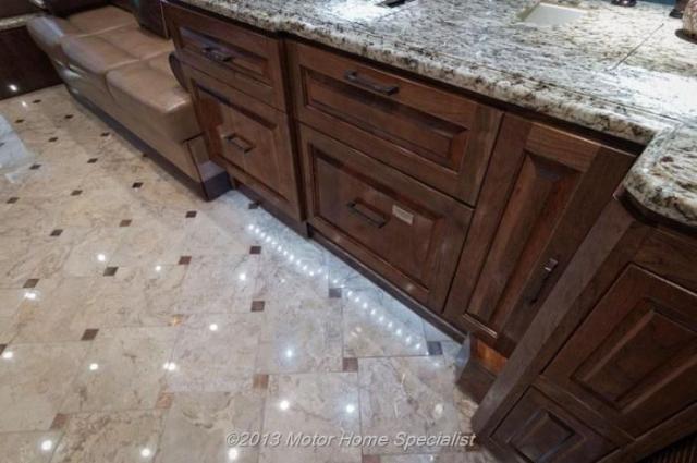 samaze_027-823 samaze_027-823