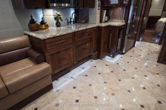 samaze_028-805 samaze_028-805