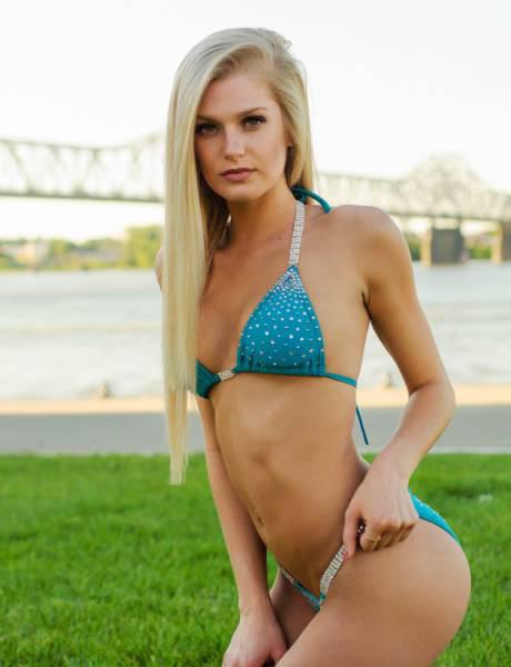 miss_hooters_2016_071 miss_hooters_2016_071
