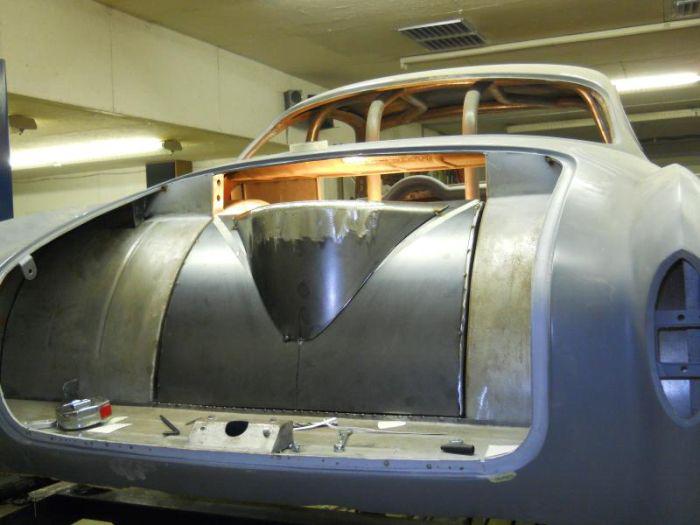 1967karmannghiabluemamba_006