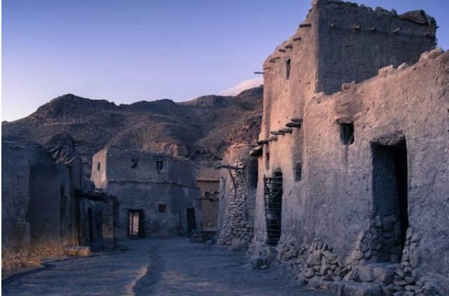 abandonedmoviesets_024