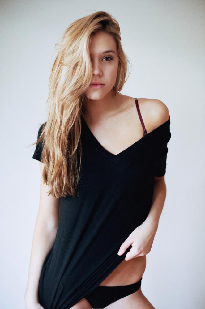alexisren_080