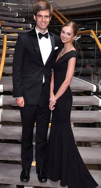 disneyprincesscostumes_001