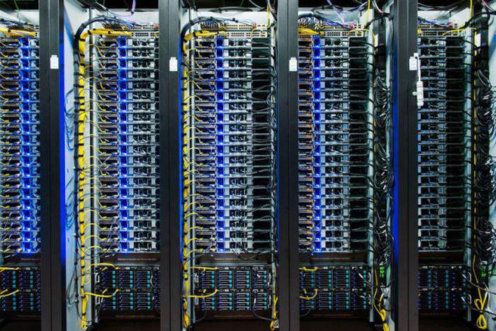 facebookdatacenter_016