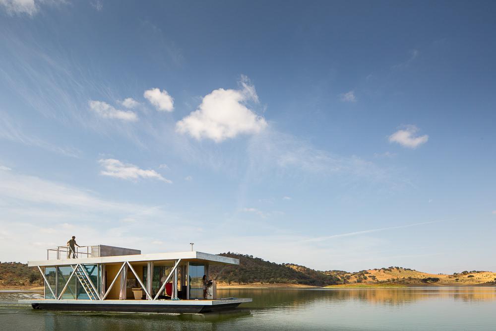 floatinghouse_002 floatinghouse_002