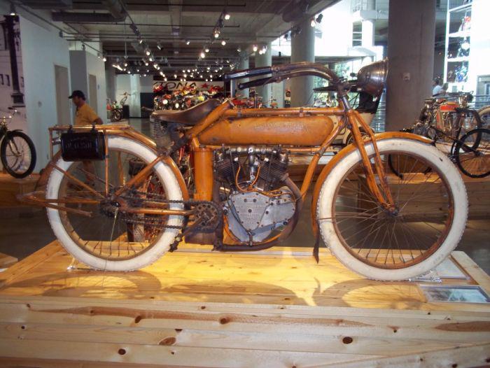 georgebarbermotorcyclemuseum_002 georgebarbermotorcyclemuseum_002