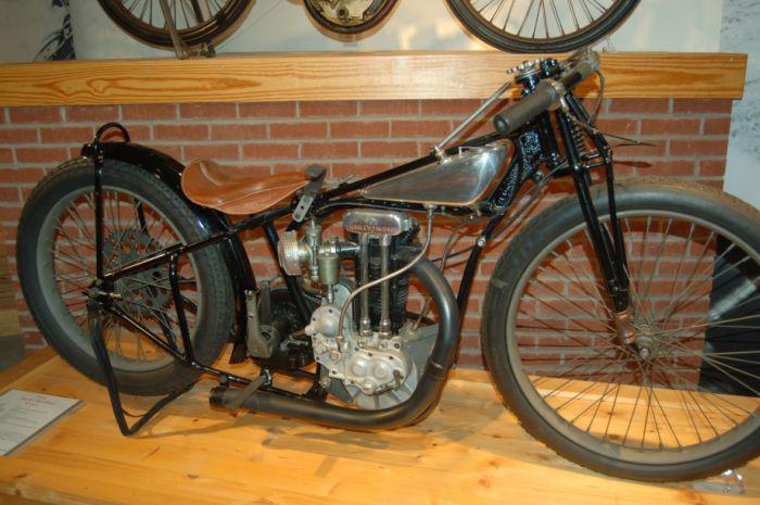 georgebarbermotorcyclemuseum_039