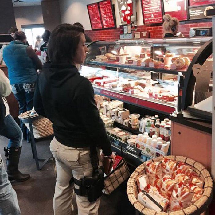 girlhuntspoachers_006