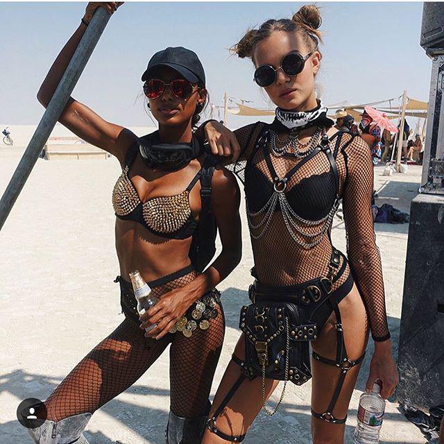 girlsofburningman2017_031 girlsofburningman2017_031