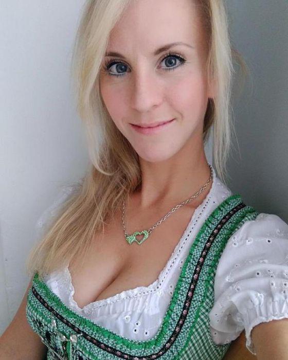 girlsoktoberfest2017_009