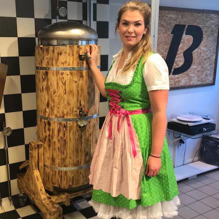 girlsoktoberfest2017_027