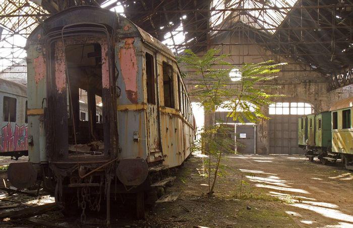 hungariantraingraveyard_006