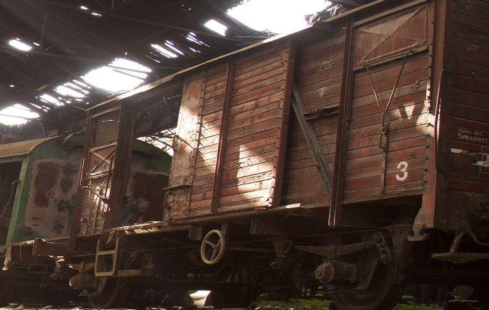 hungariantraingraveyard_009 hungariantraingraveyard_009