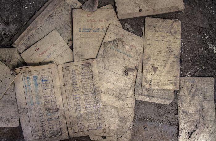 hungariantraingraveyard_016