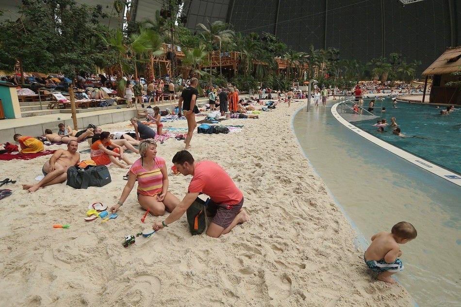 indoorbeachresort_003 indoorbeachresort_003