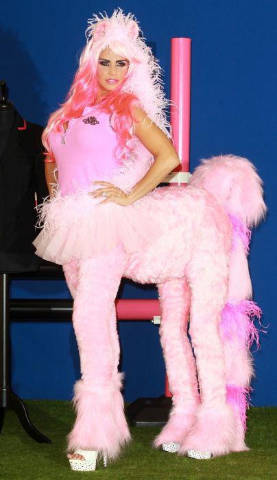 katiepricecostumes_039