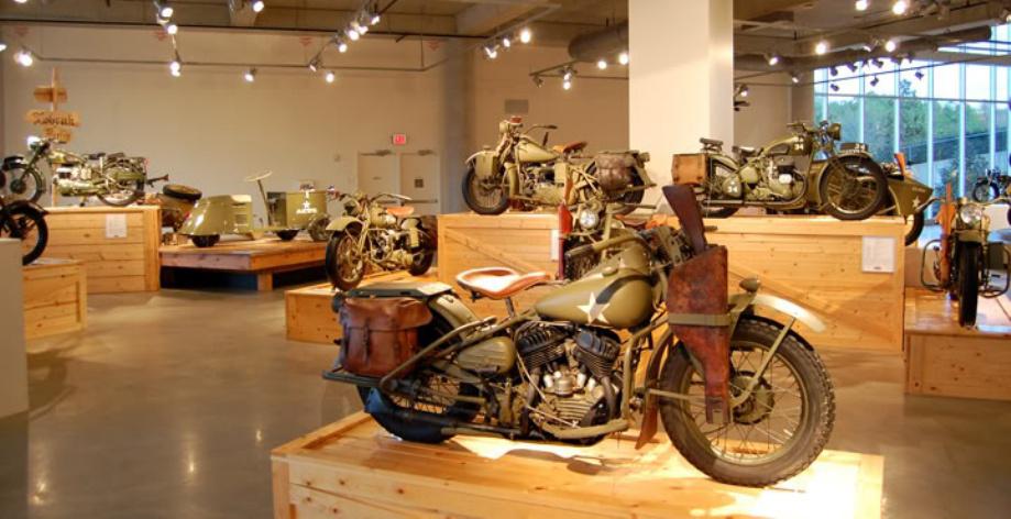 largestmotorcyclecollection_050