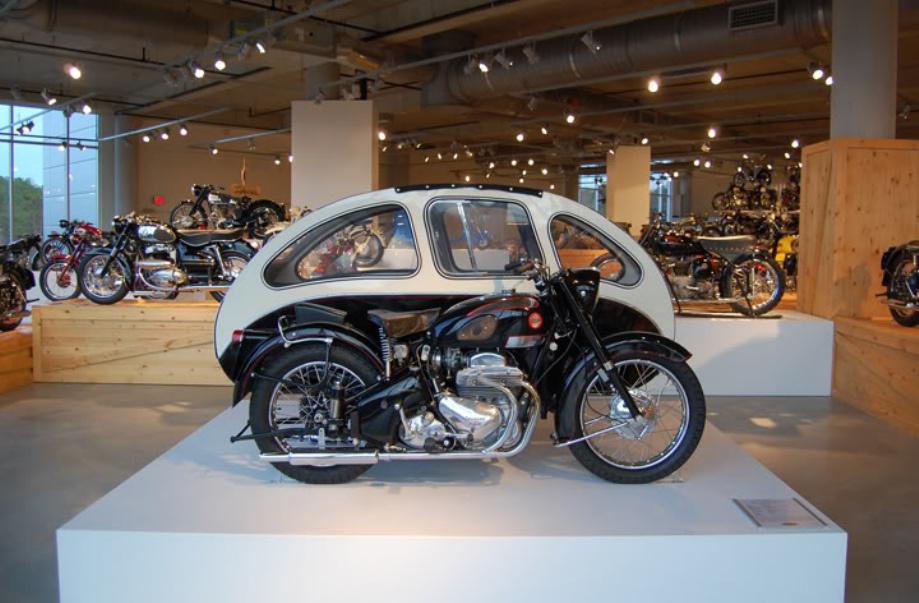 largestmotorcyclecollection_051 largestmotorcyclecollection_051