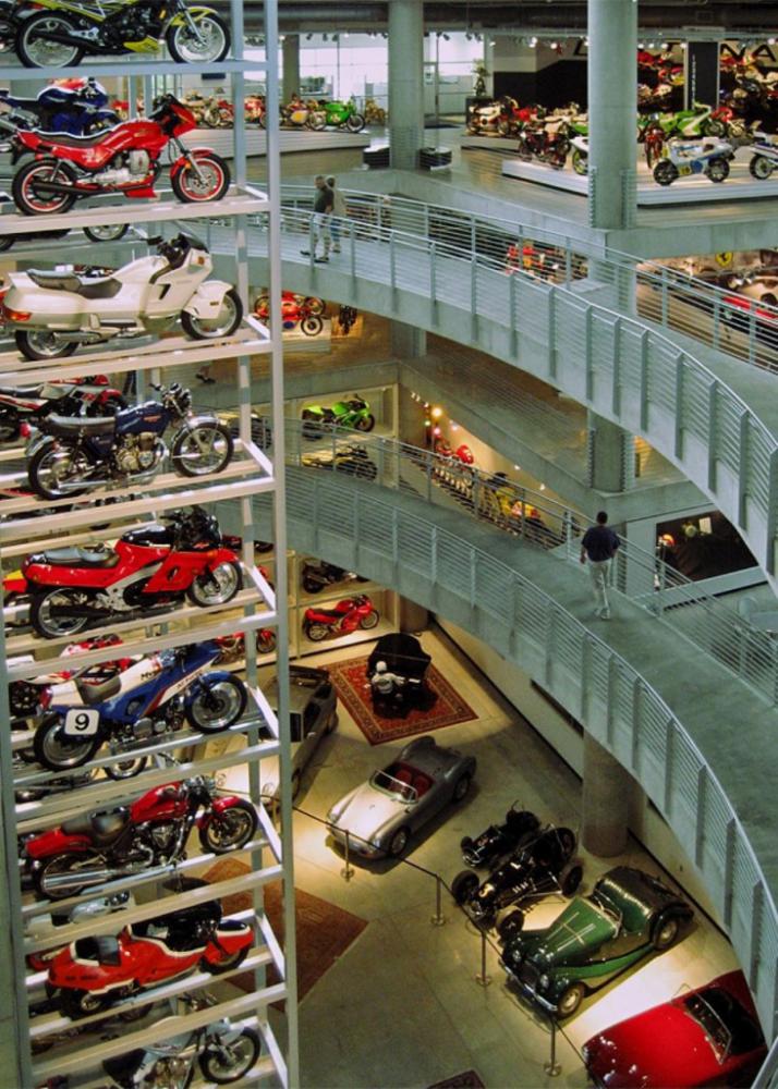 largestmotorcyclecollection_071 largestmotorcyclecollection_071
