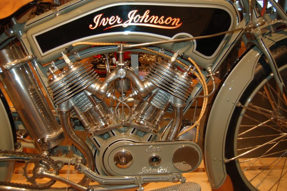 largestmotorcyclecollection_082 largestmotorcyclecollection_082