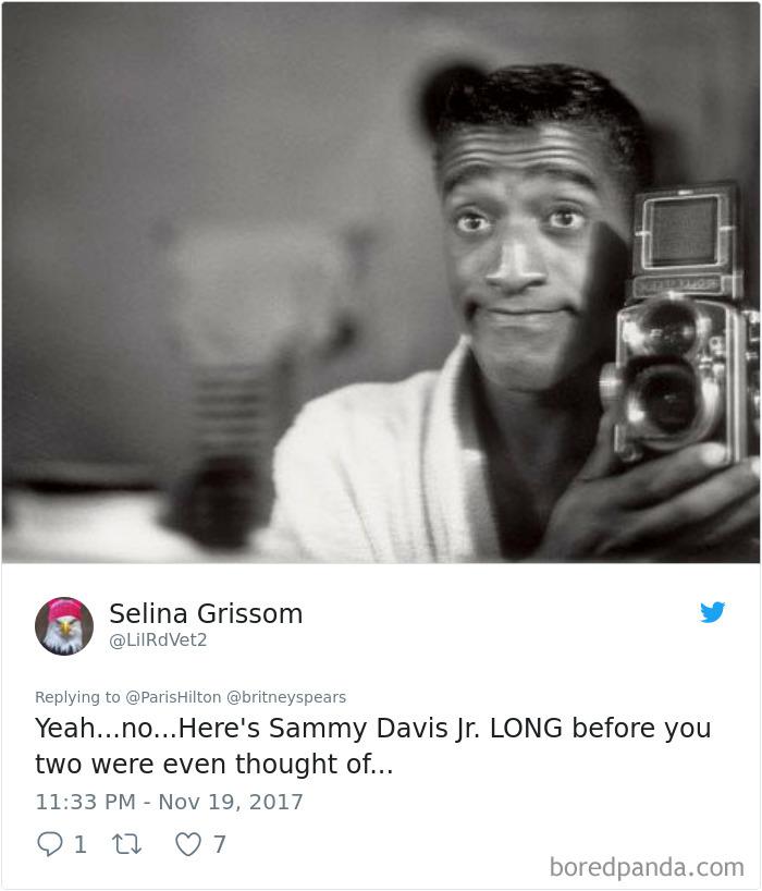 parishiltonselfie_005