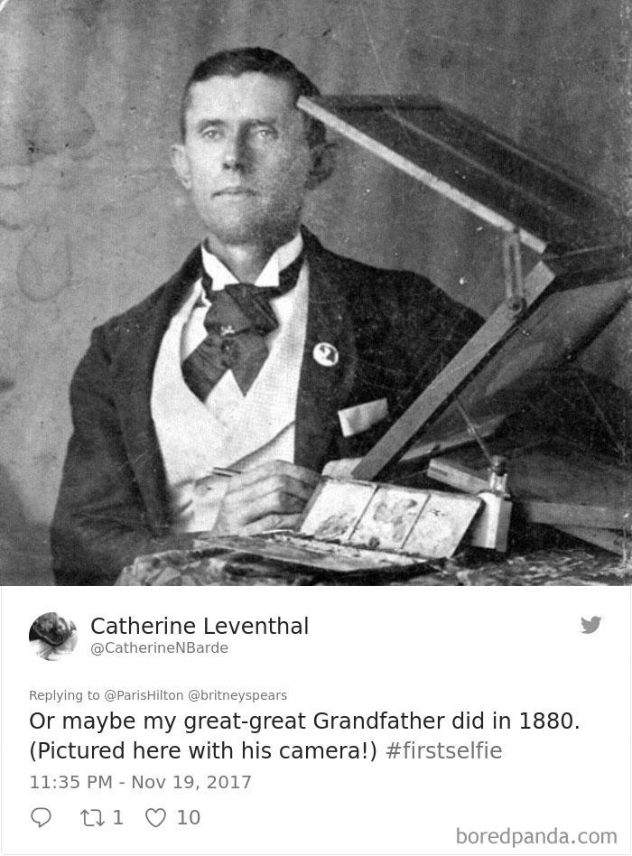 parishiltonselfie_015