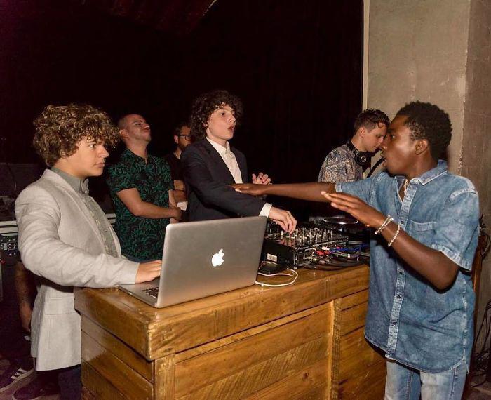 strangerthingsoffcamera_026