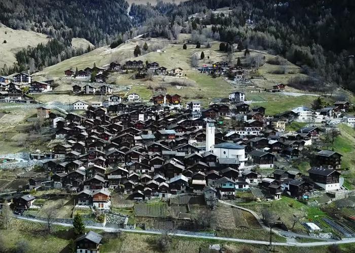 swissvillage_003 swissvillage_003