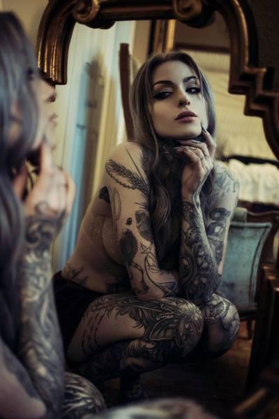 tattoogirls2_005 tattoogirls2_005