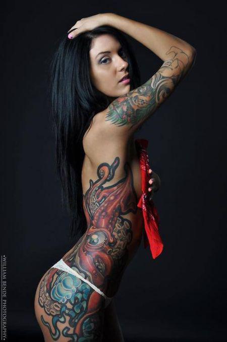 tattoogirls2_050 tattoogirls2_050