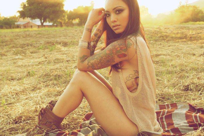 tattoogirls2_055 tattoogirls2_055