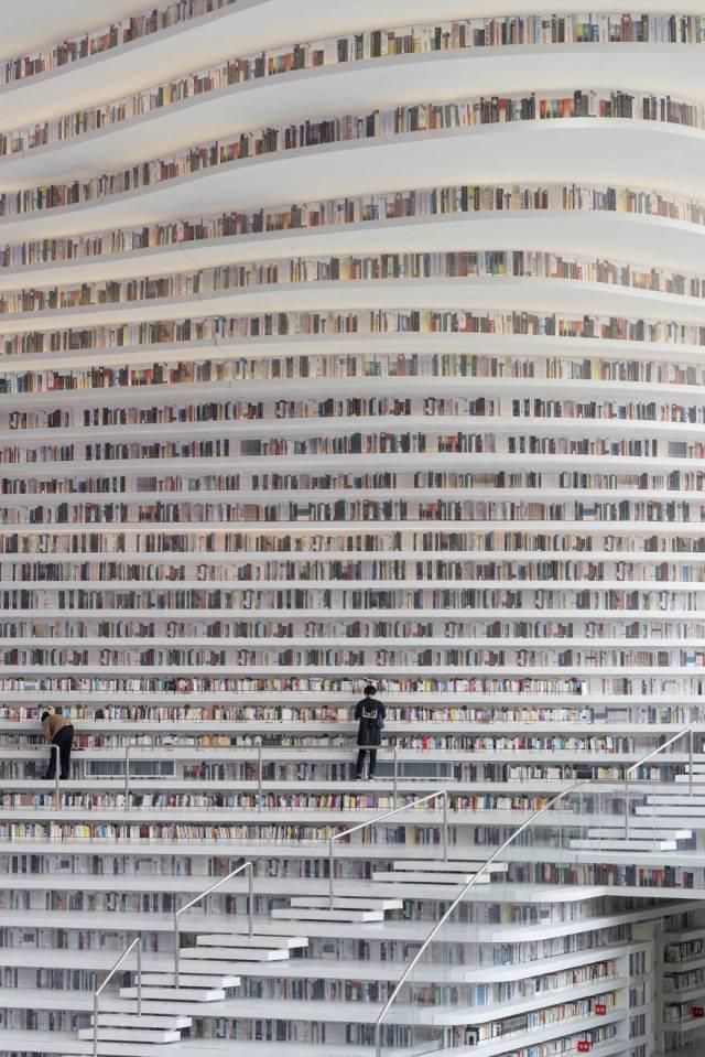 worldsbiggestlibrary_009
