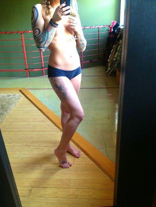 braless_1_056