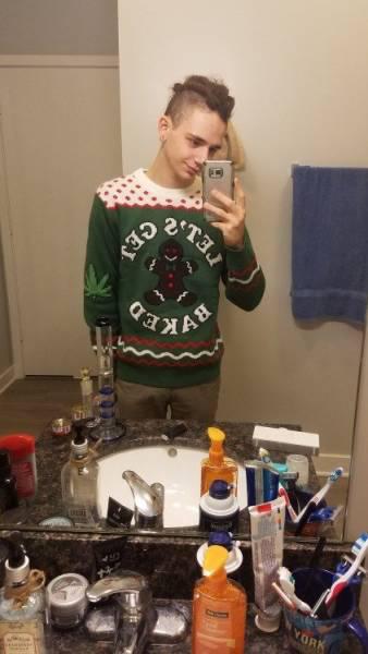 christmassweaters_023