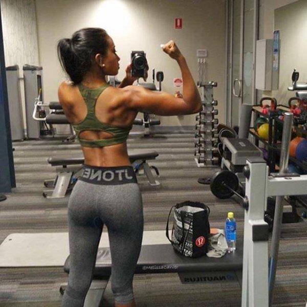 fitnessgirls10_071