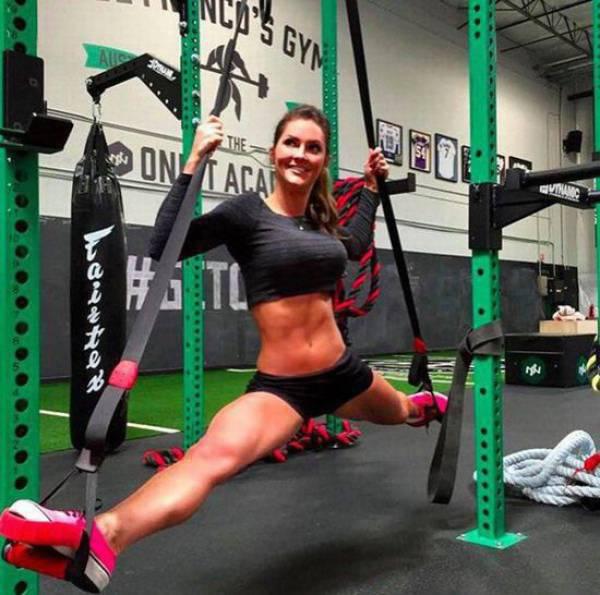 fitnessgirls10_125