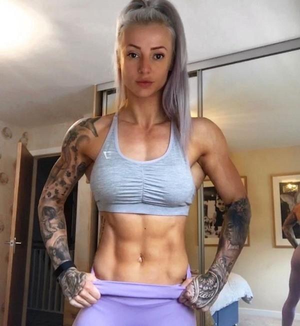 fitnessgirls12_057