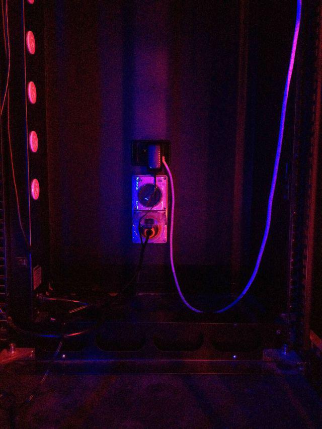 homeservergamingroom_031