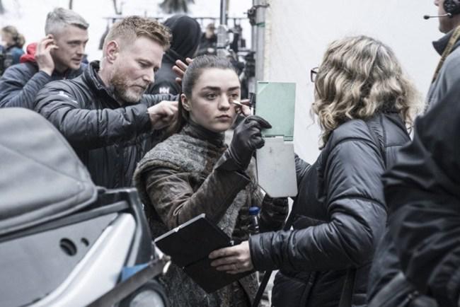 behindgameofthrones_015