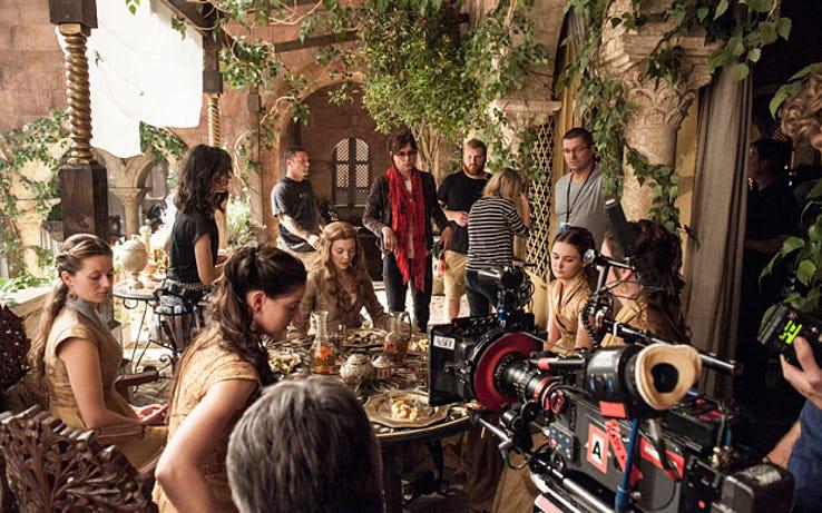 behindgameofthrones_017