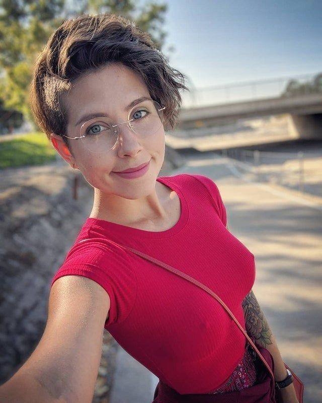 braless4_018