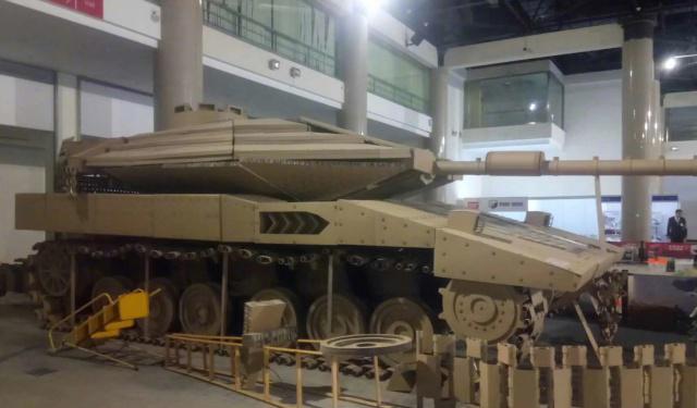 cardboardtank_009