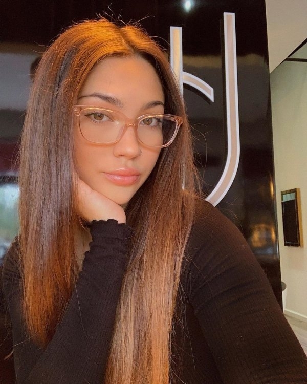 girlswithglasses2_009