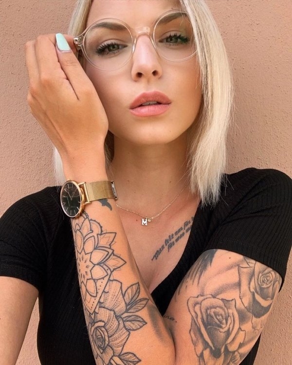 girlswithglasses2_026