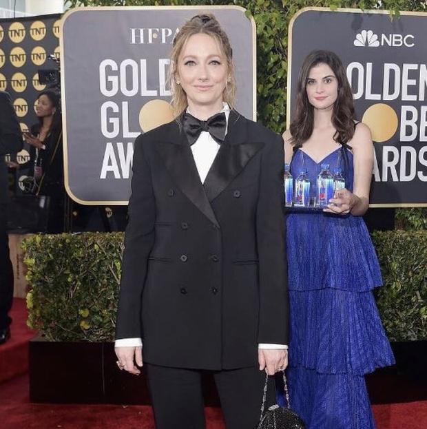 photobombinggoldenglobes_004