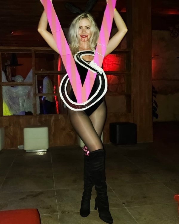 sexyhalloweencostumes_023