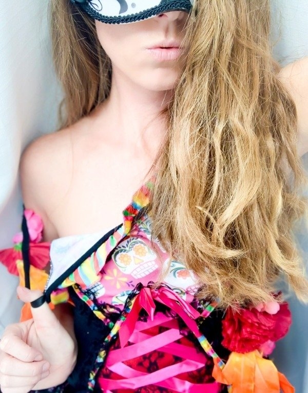 sexyhalloweencostumes_029