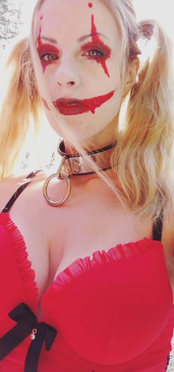 sexyhalloweencostumes_036